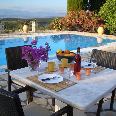 Villa Bacchus Kassiopi Corfu Buitenkant foto