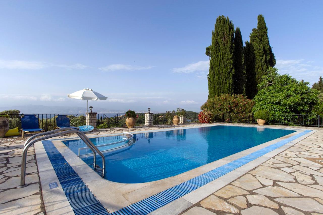 Villa Bacchus Kassiopi Corfu Buitenkant foto