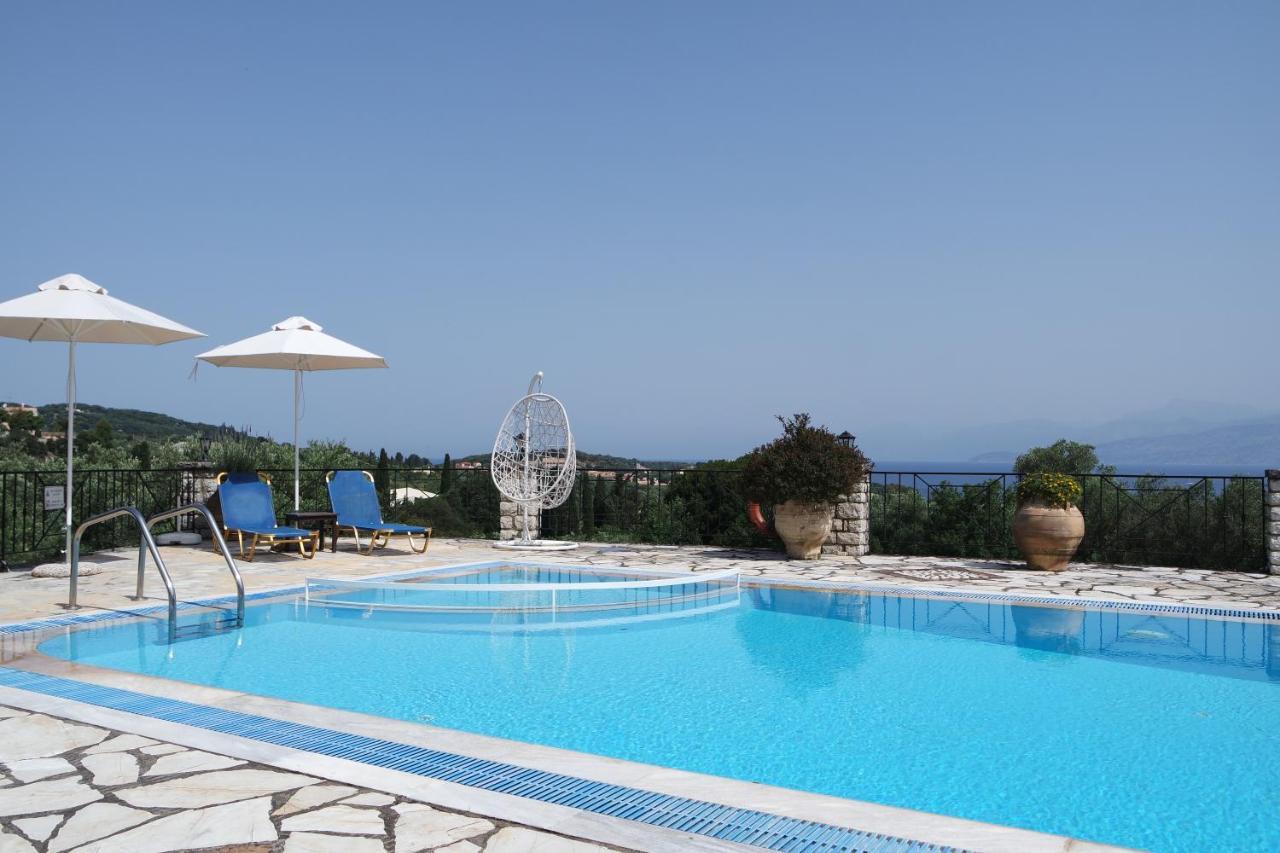 Villa Bacchus Kassiopi Corfu Buitenkant foto