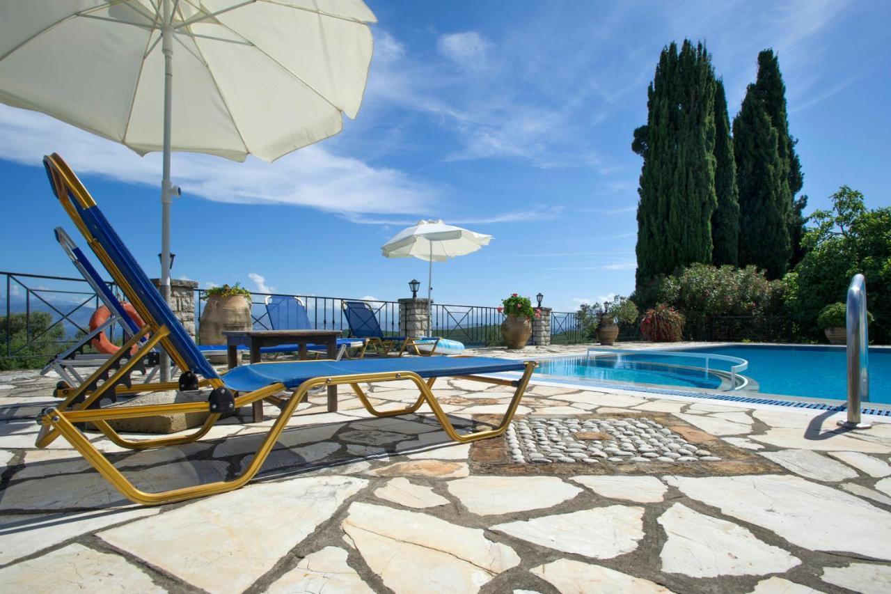 Villa Bacchus Kassiopi Corfu Buitenkant foto